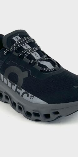 ON Cloudmonster Lumos Runner Sneaker (schwarz)