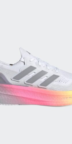 Adidas Ultraboost 5 Runner Sneaker (weiß)